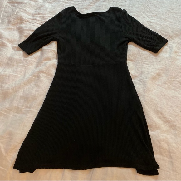 UO silence + noise Deep V Ribbed Mini Dress - Picture 3 of 7